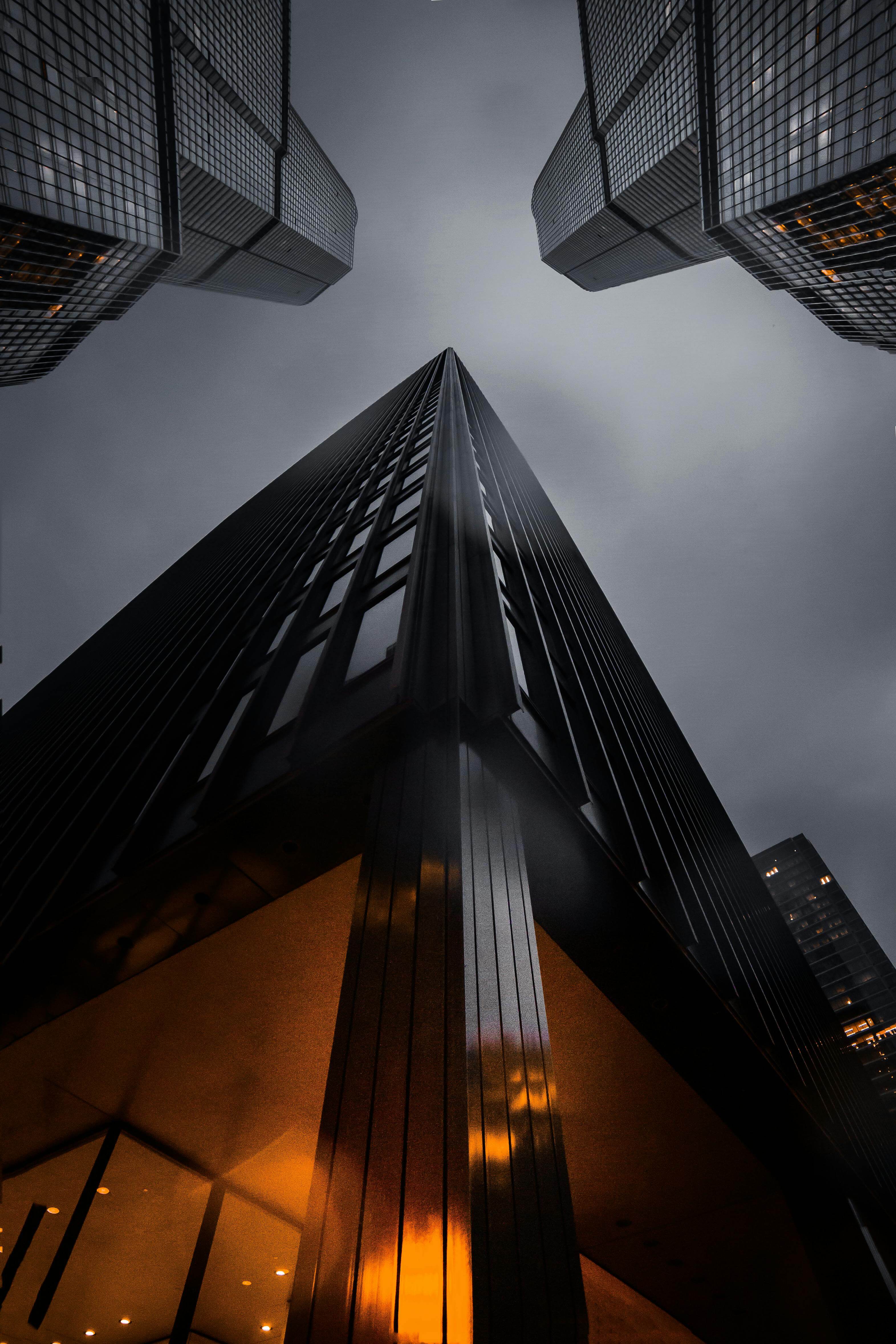 Sky scraper